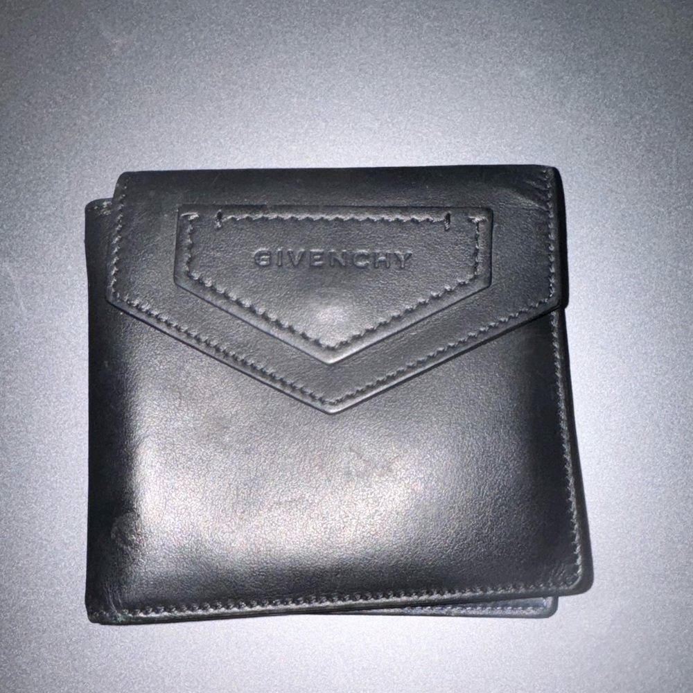 Givenchy black and blue small Antigona Wallet
